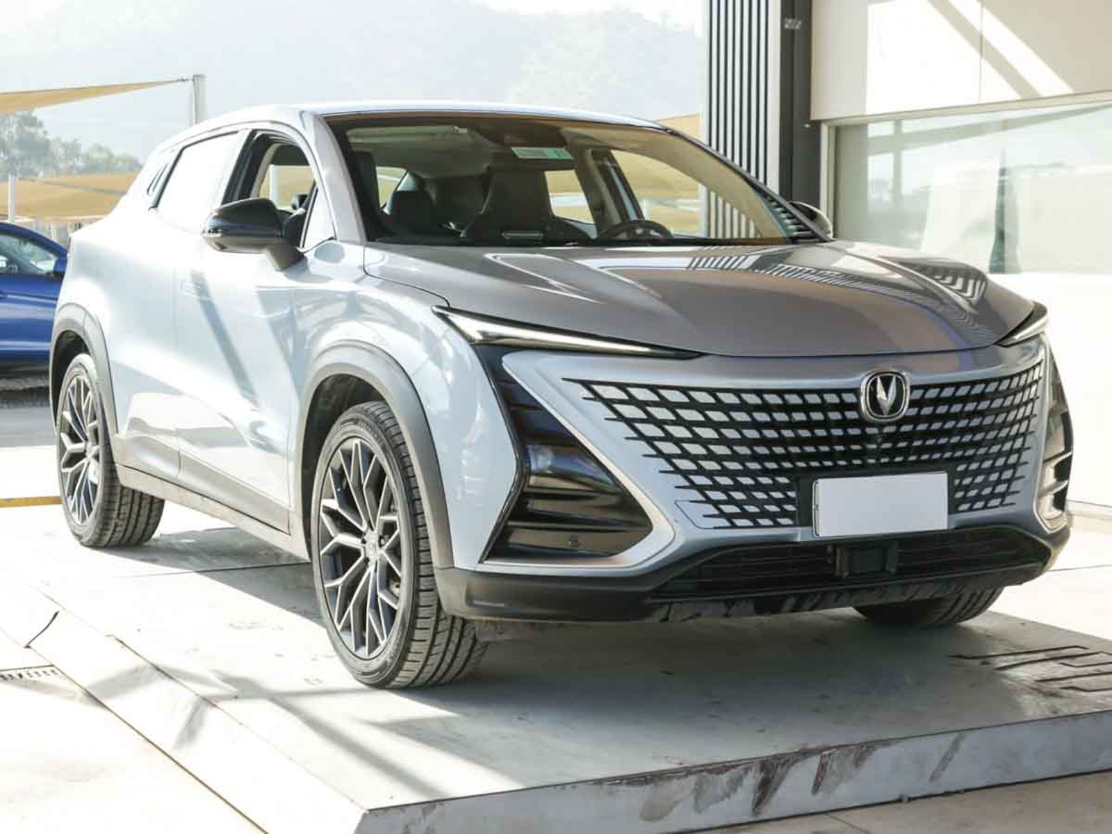 Changan UNI T TURBO 1.5 AUT 2024 - Foto 2 de 8