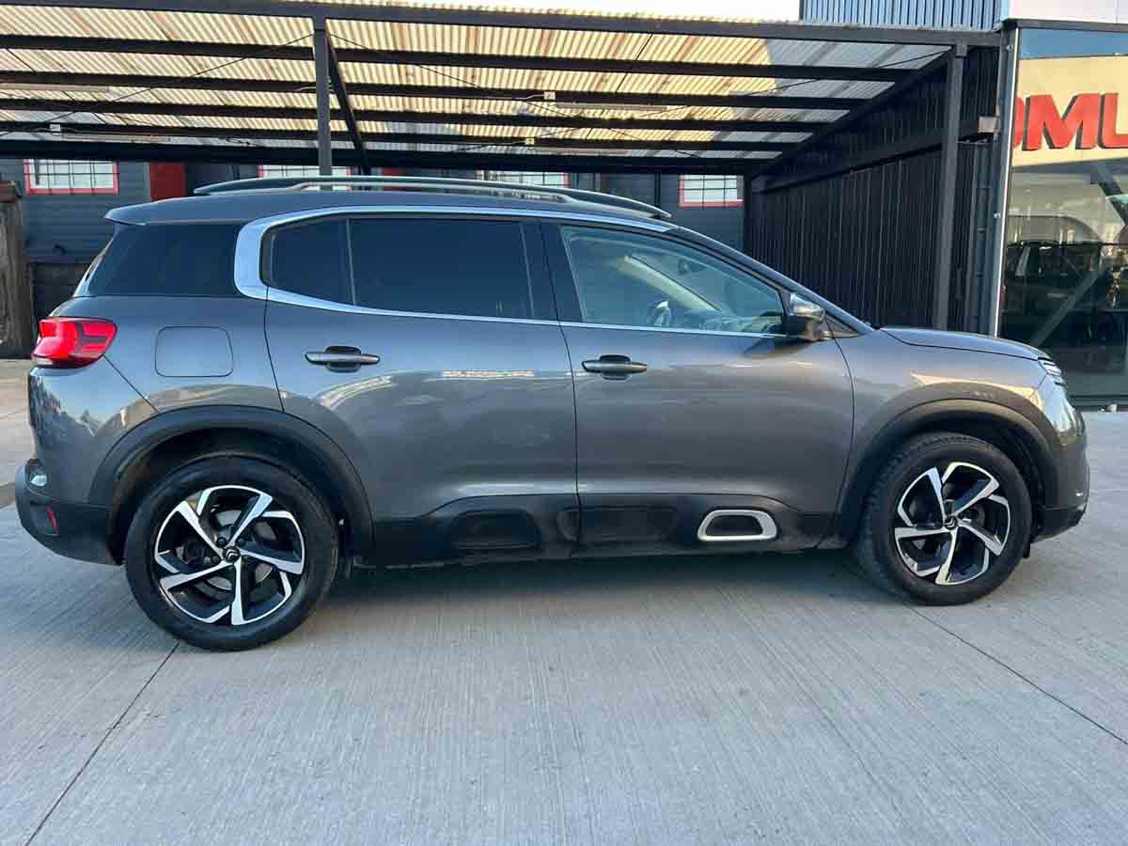 CITROEN C5 AIRCROSS 1.6 AUT 2021 - Imagen 16 de 16