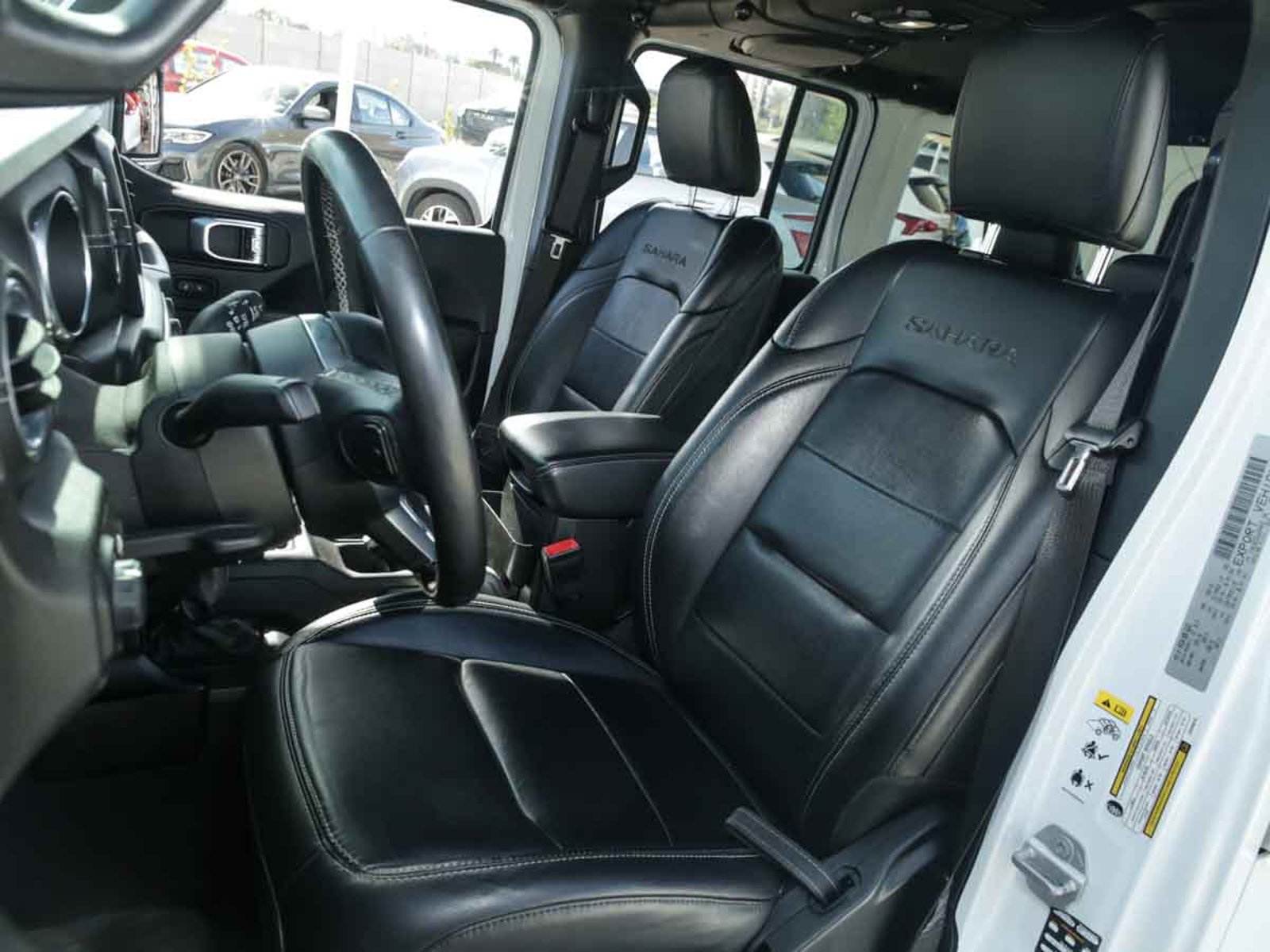 Jeep WRANGLER SAHARA U. 4X4 3.6 AUT 2019 - Imagen 15 de 16