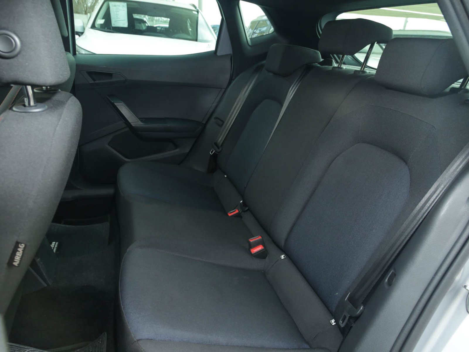 SEAT IBIZA HATCH BACK 1.6 AUT 2023 - Imagen 8 de 8