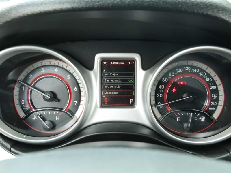 Dodge JOURNEY 2.4 AT 2019 - Imagen 5 de 9
