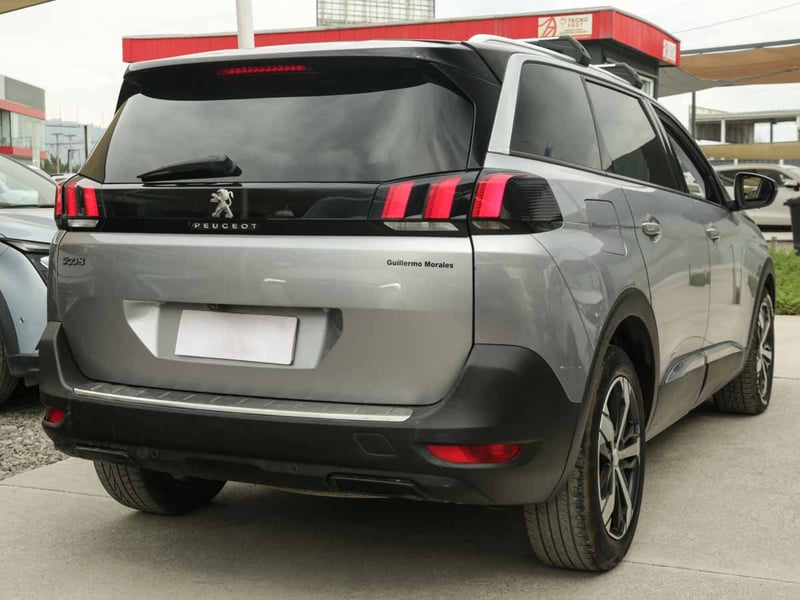 Peugeot 5008 ALLURE 1.6 AUT 2018 - Imagen 4 de 8