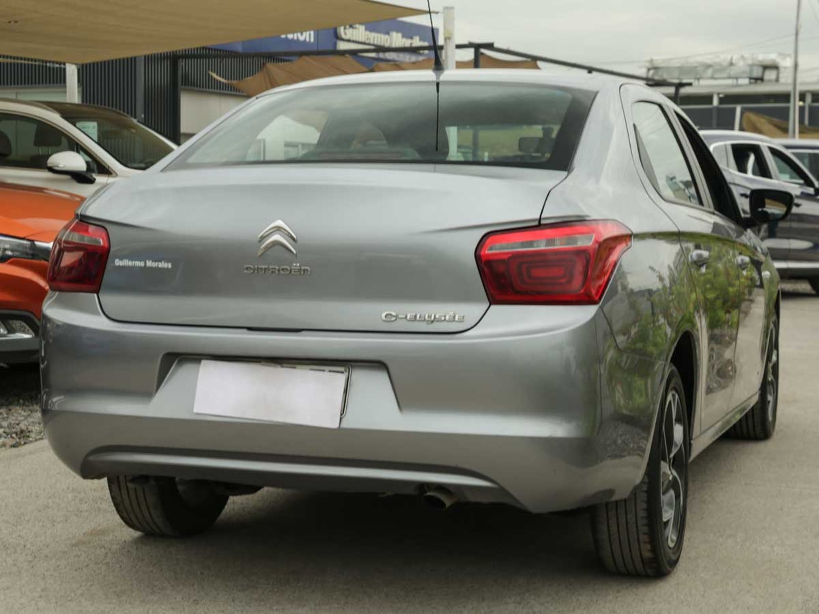 Citroën C  ELYSEE HDI 1.6 2022 - Foto 4 de 8