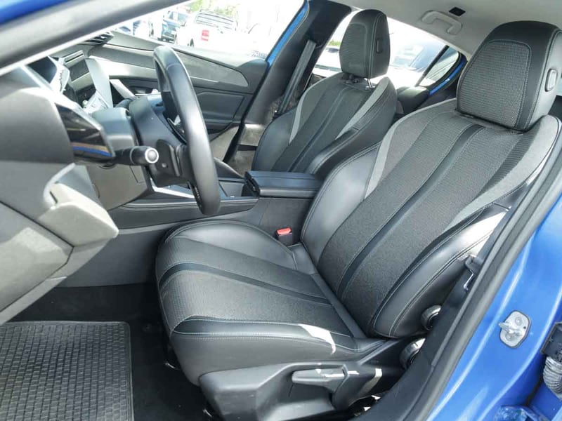 Peugeot 308 ALLURE BLUEHDI 1.5 AUT 2024 - Imagen 7 de 8