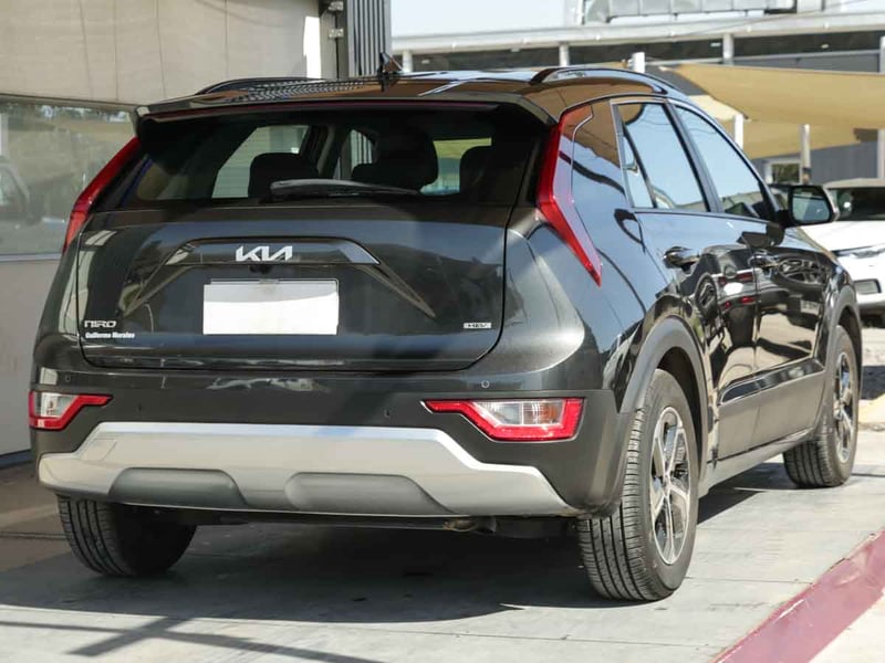 Kia NIRO 1.6 AT 2023 - Imagen 4 de 8
