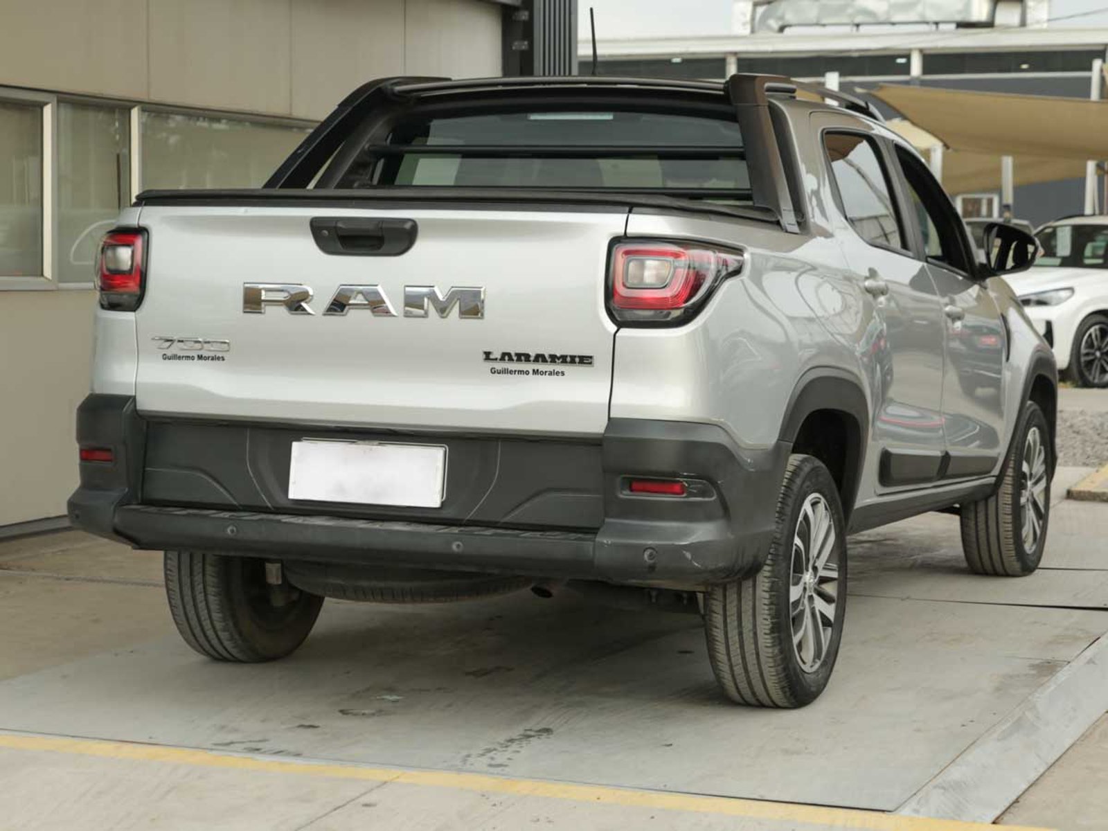 RAM 700 LARAMIE CD 1.3 2023 - Imagen 4 de 8