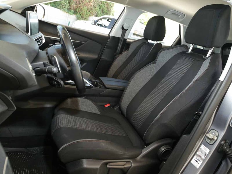 Peugeot 3008 ALLURE BLUEHDI 130 EAT8 2019 - Imagen 10 de 20