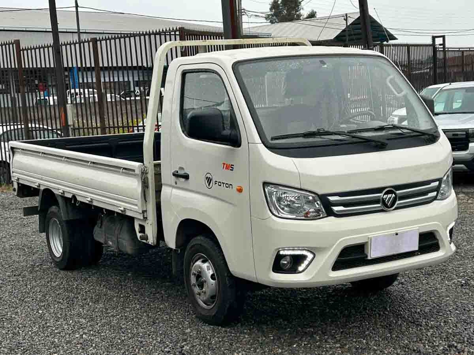 Foton TM5 CARGO BOX 1.6 2025 - Foto 2 de 8
