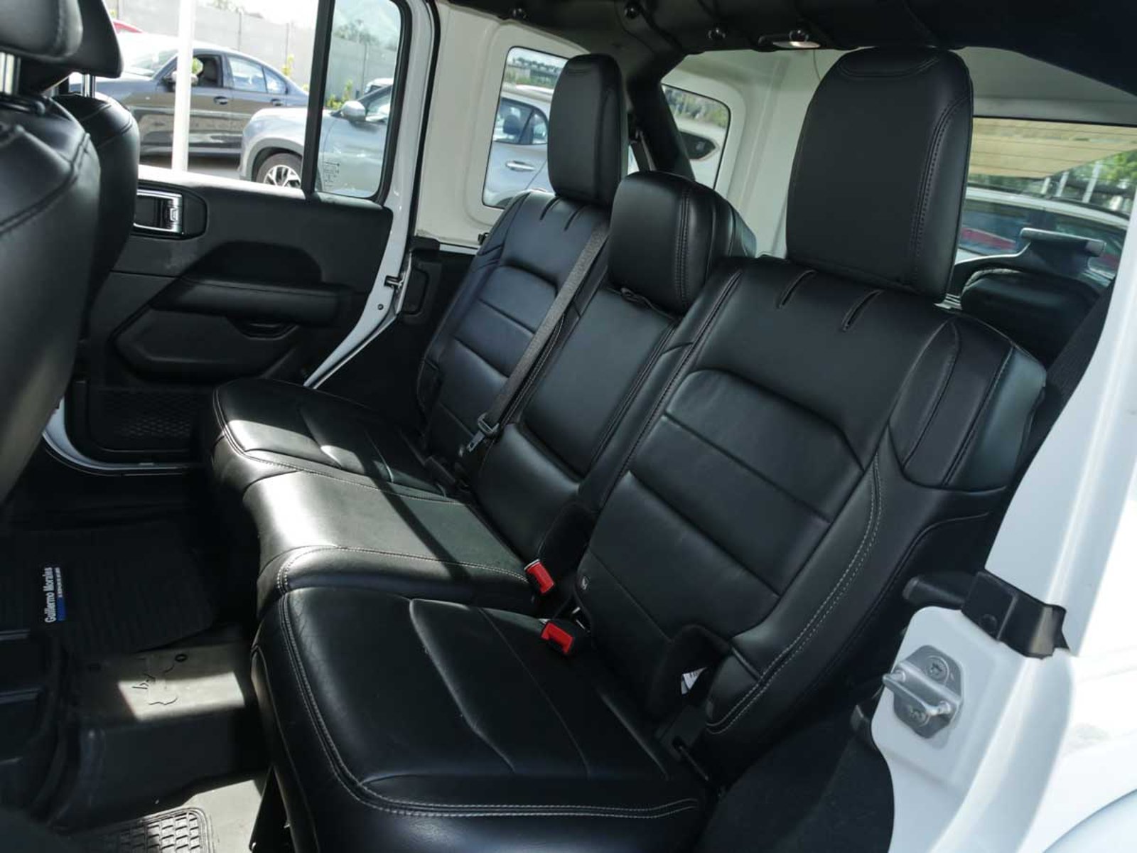 Jeep WRANGLER SAHARA U. 4X4 3.6 AUT 2019 - Imagen 16 de 16