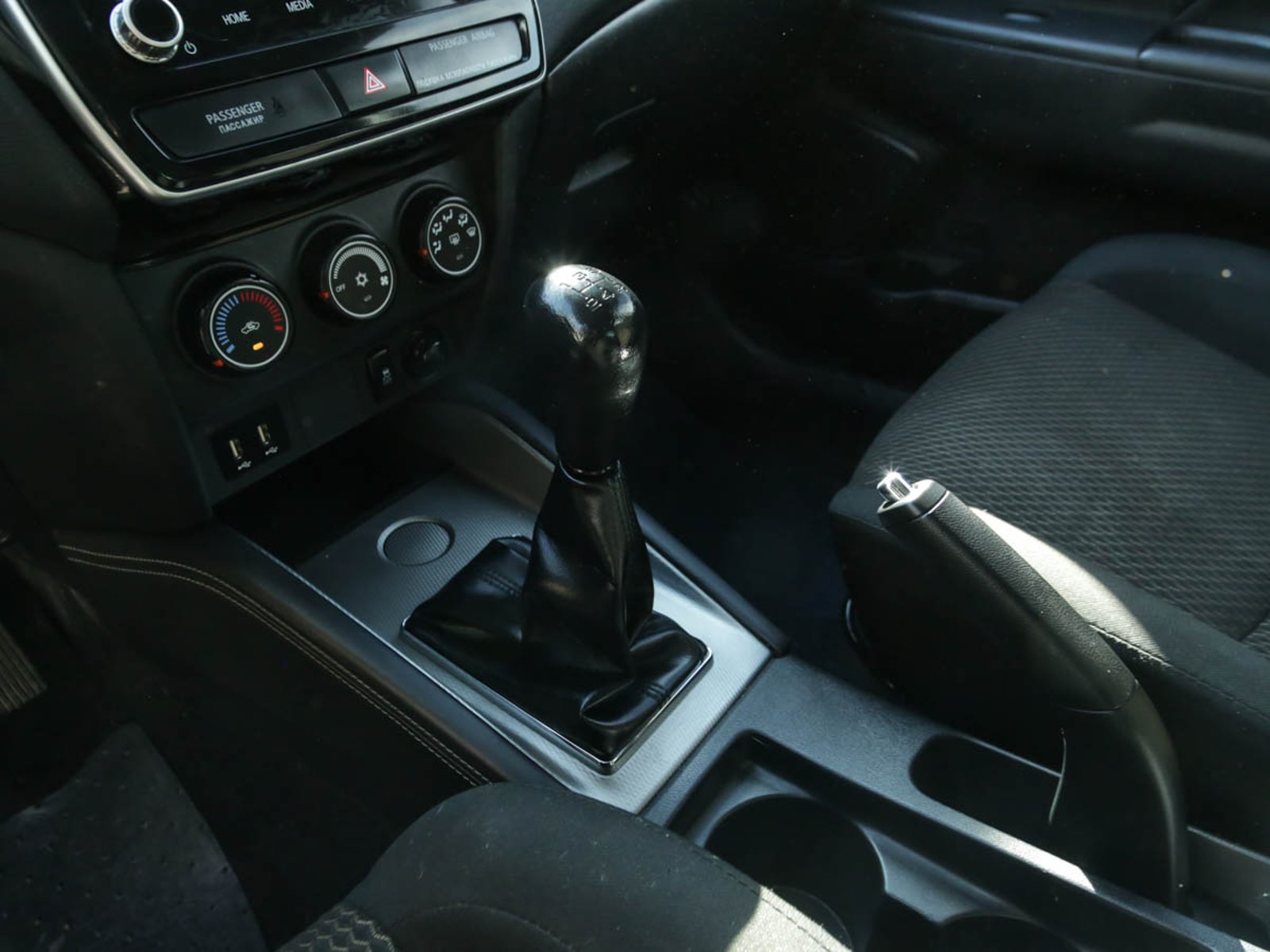 MITSUBISHI ASX 1.6 4X2 MT 2024 - Imagen 9 de 13