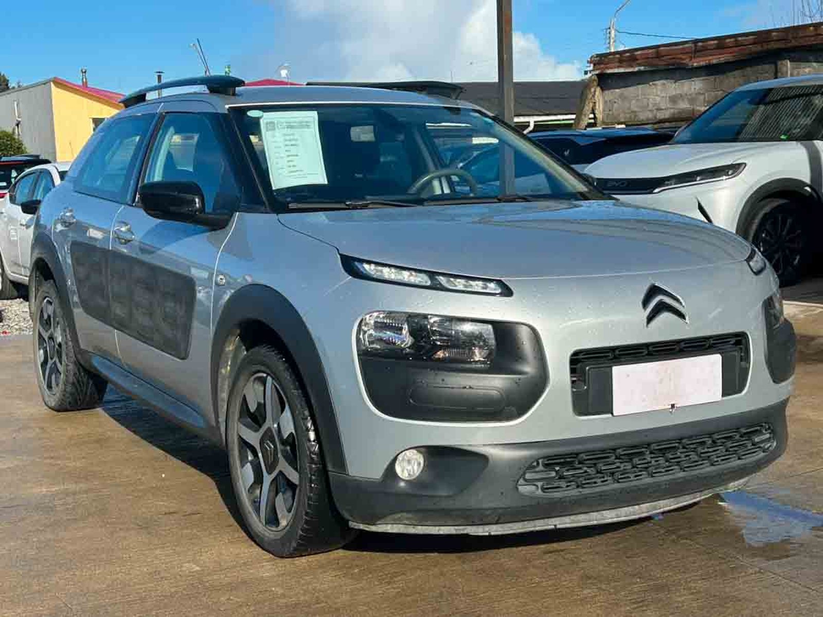 Citroën C4 CACTUS 1.2 PURETECH 82 FEEL 2019 - Foto 2 de 8