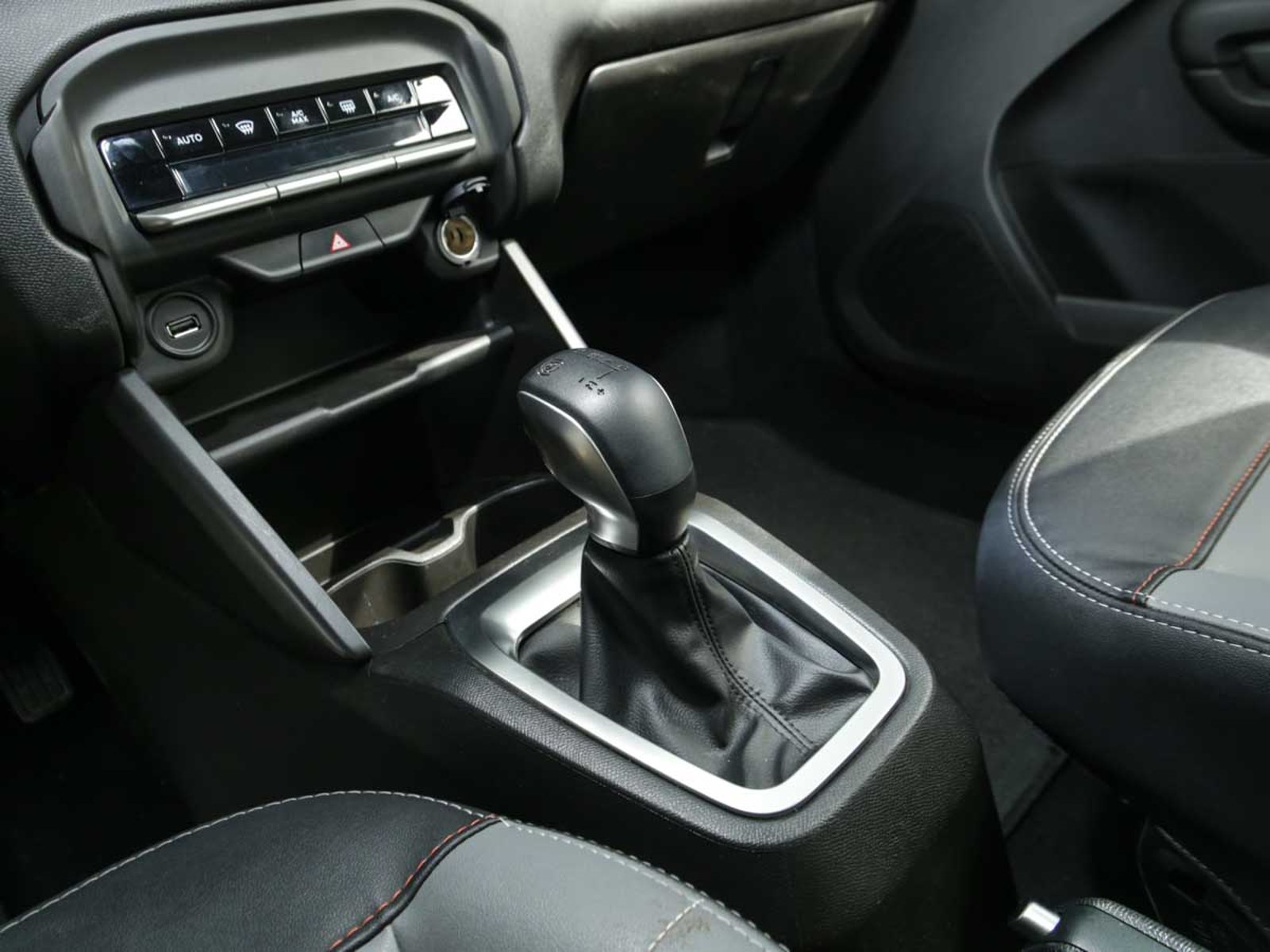 CITROEN C3 Aircross Turbo 125 CVT Shine 7P TN 2026 - Imagen 9 de 14