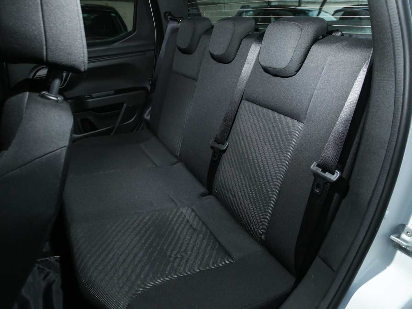 RAM 700 SLT CREW CAB 1.3 MT 2026 - Imagen 7 de 7