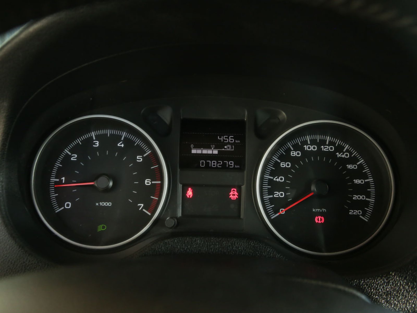 PEUGEOT 301 ALLURE 1.6 HDI 92HP 2022 - Imagen 7 de 12