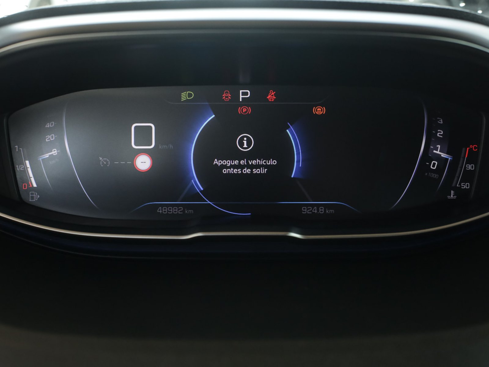 Peugeot 3008 BLUE HDI 130 EAT 8 1.5 AUT 2024 - Foto 5 de 8