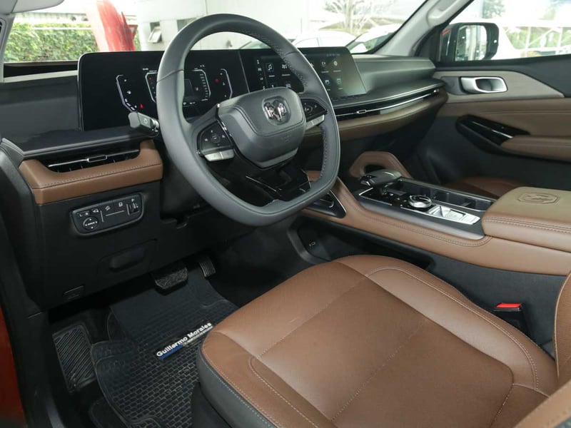 RAM DAKOTA LARAMIE 2.2 DIESEL 200 HP 4X4 AT 2026 - Imagen 6 de 8