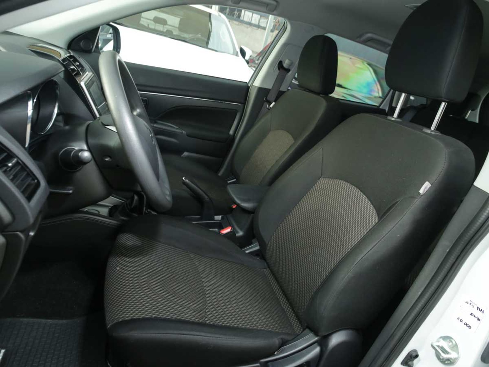 MITSUBISHI ASX 1.6 4X2 MT 2025 - Imagen 10 de 13