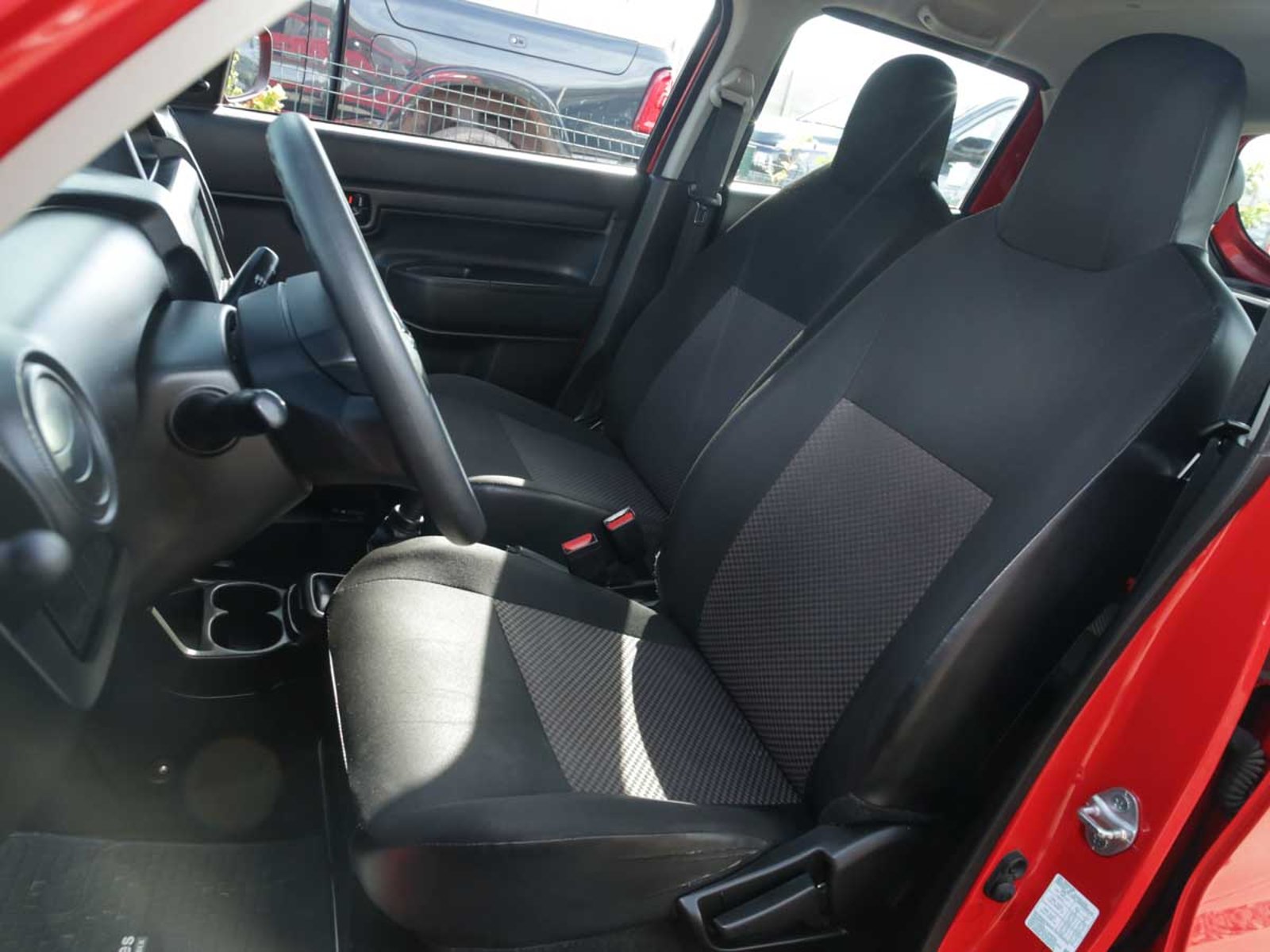 Suzuki S 3 PRESSO HB 1.0 2022 - Imagen 20 de 20