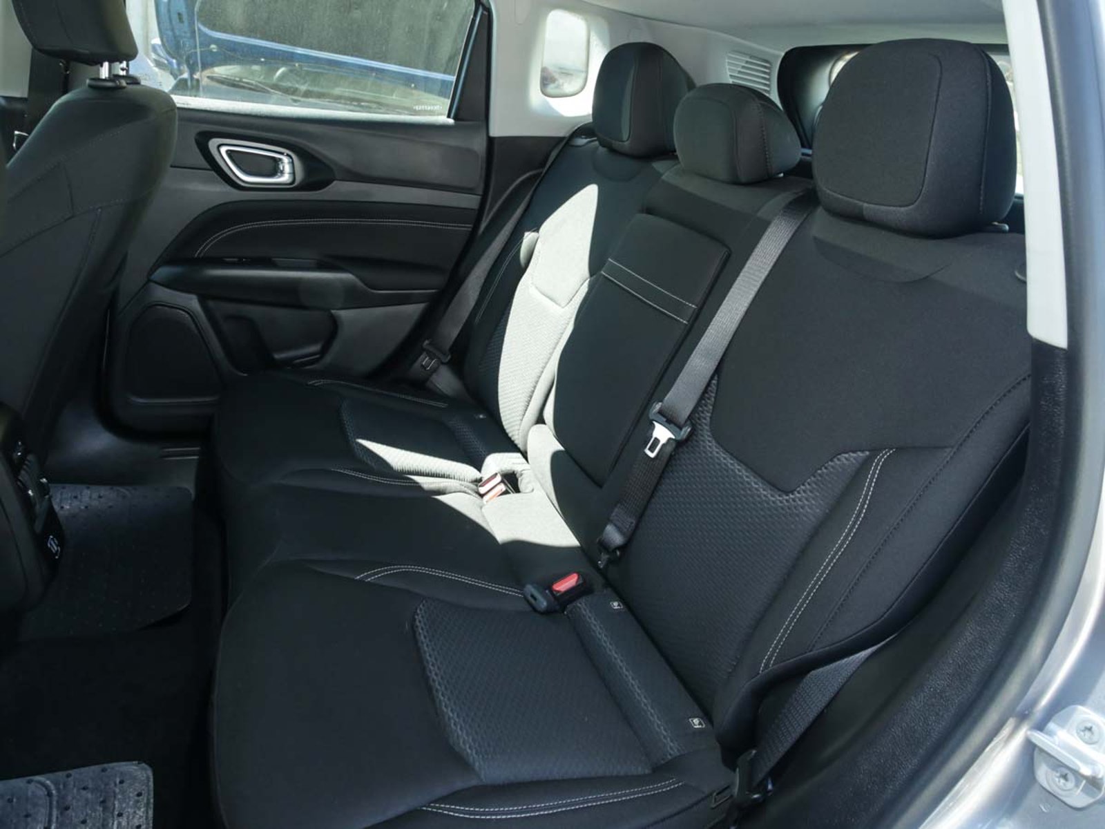Jeep COMPASS SPORT 1.3 AUT 2026 - Imagen 8 de 8