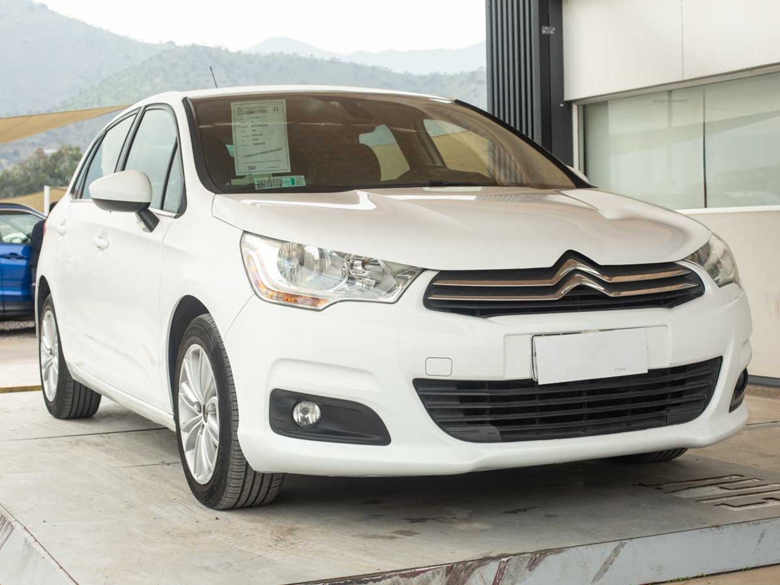 Citroën C4 2016 - Foto 2 de 8