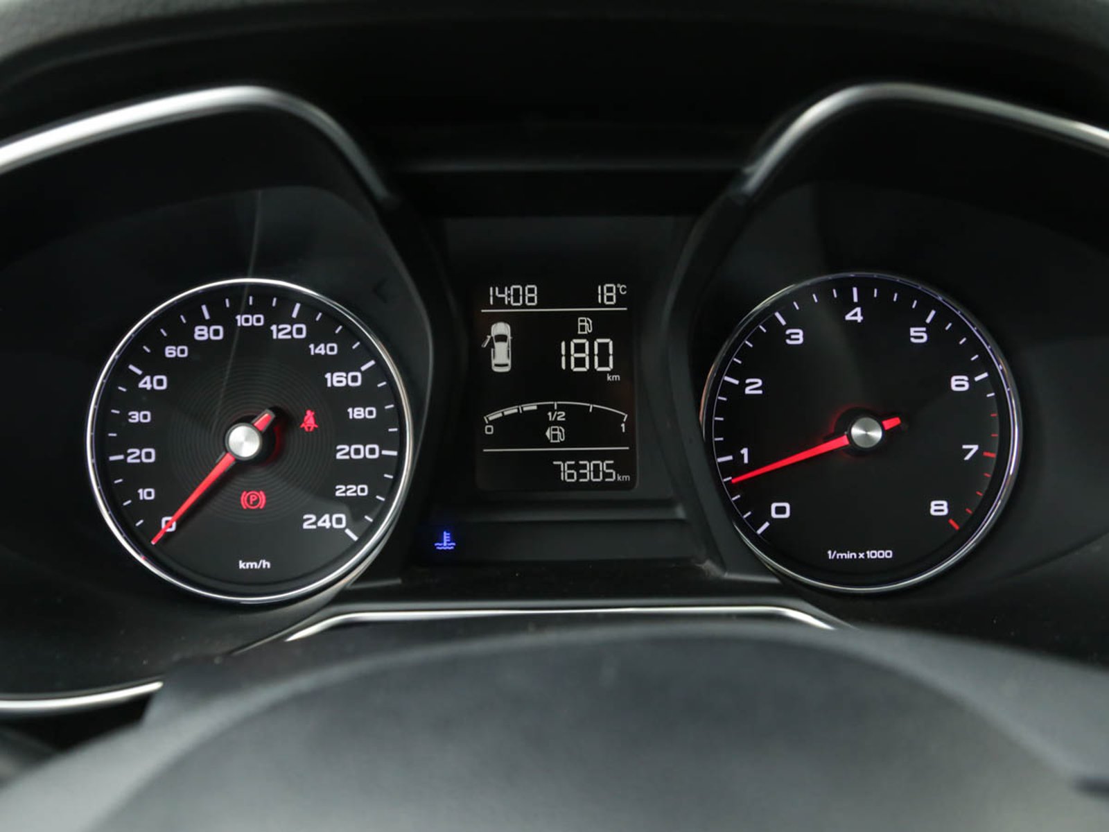 MG MG 6 1.5T  MT 2022 - Foto 5 de 8
