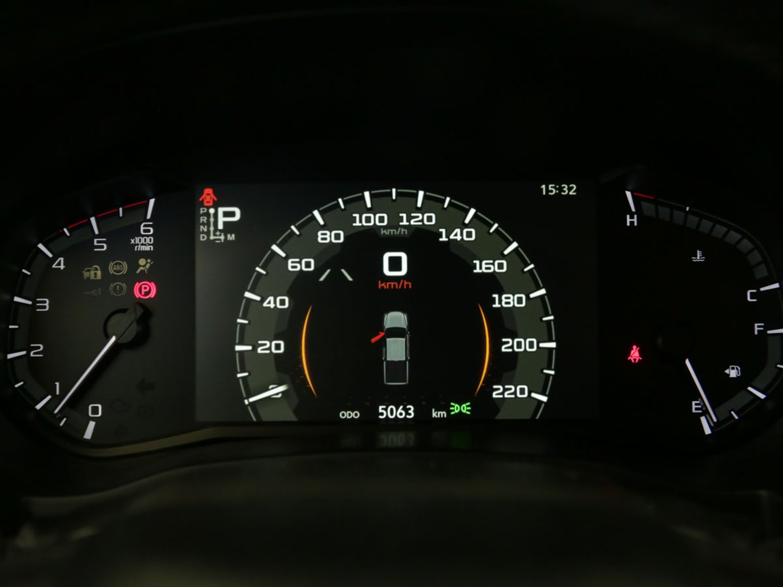 Mazda BT50 D/C 4X4 3.2 AT 2025 - Foto 5 de 8
