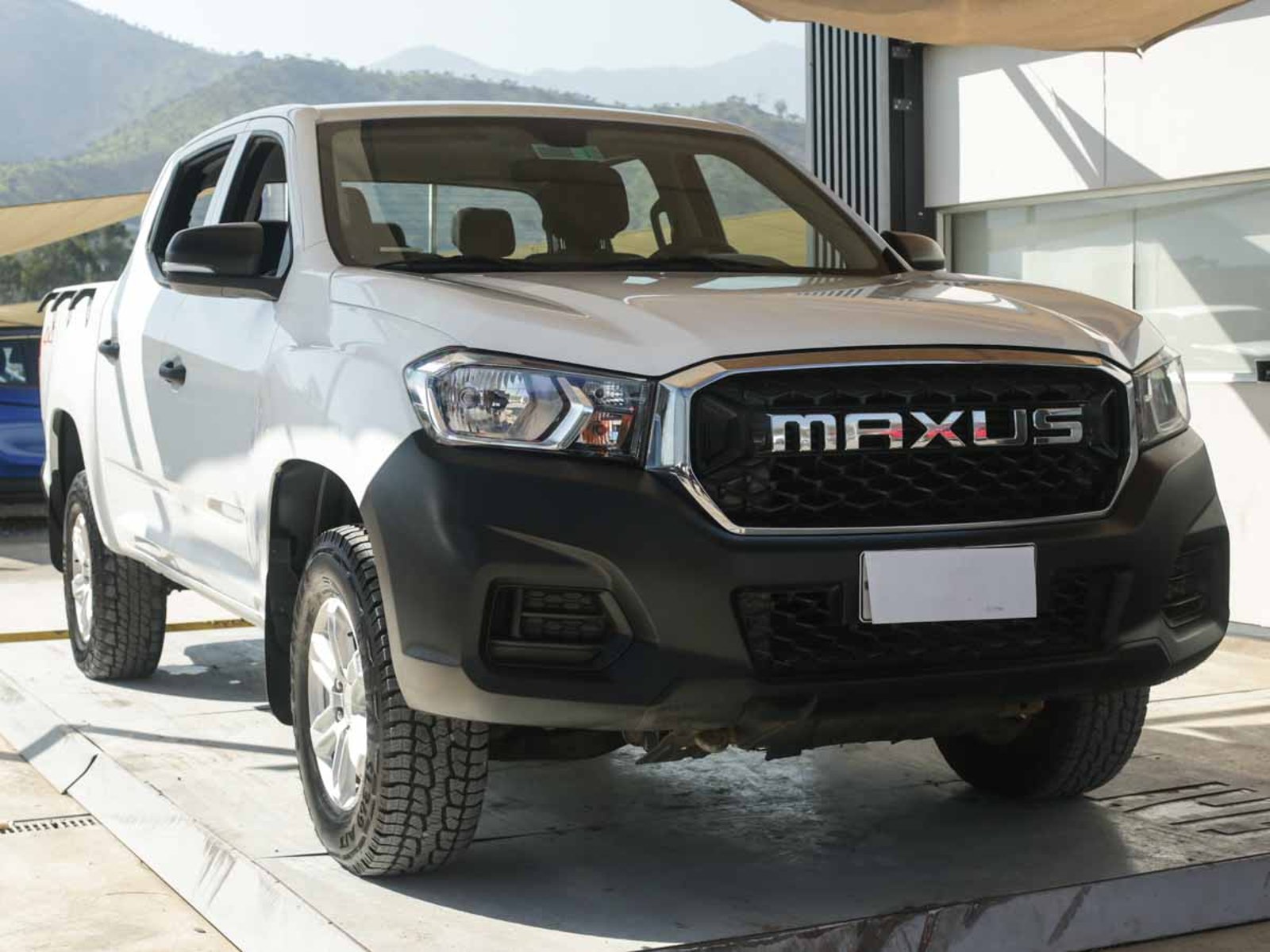 Maxus T60 DCAB 4X4 2.0 MEC. 2025 - Foto 2 de 8