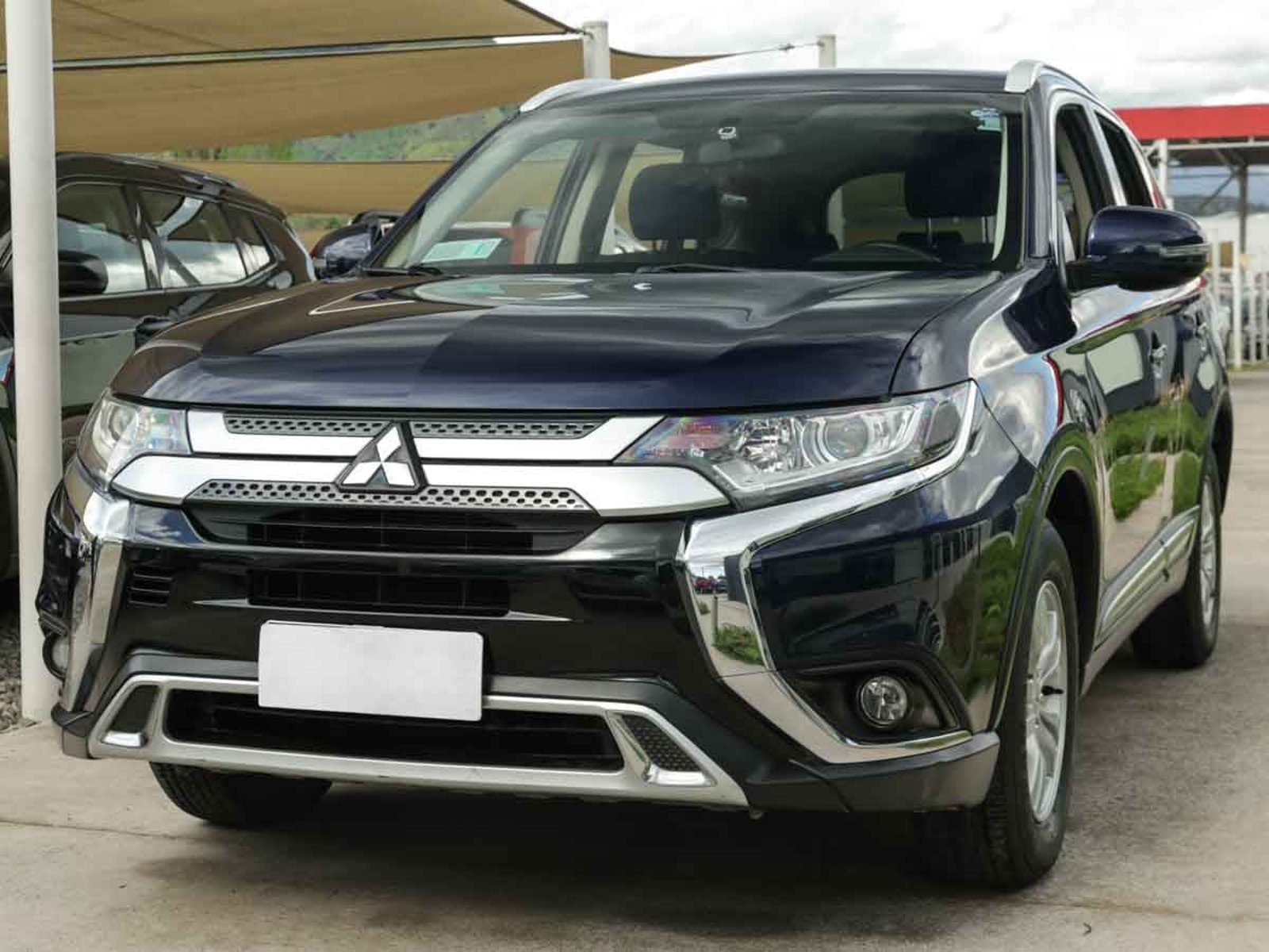 Mitsubishi Outlander 2.0 2022