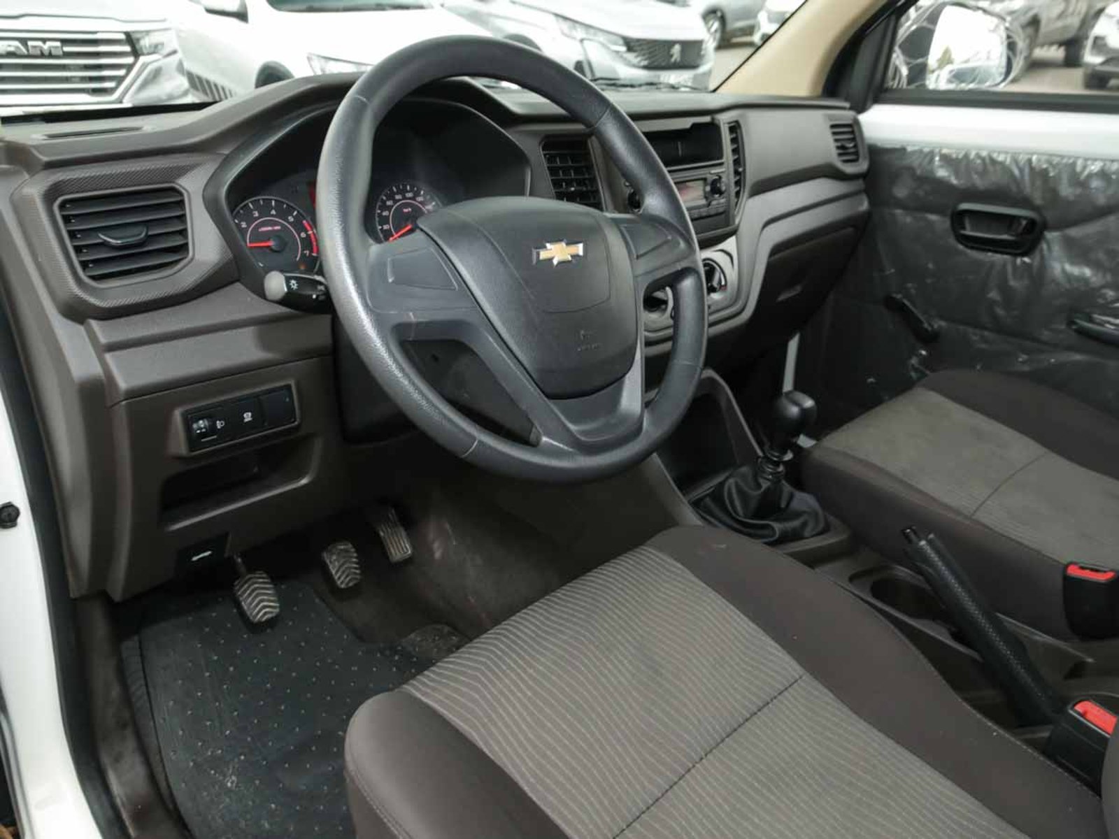 CHEVROLET N400 MAX 1.5 2025 - Imagen 8 de 12