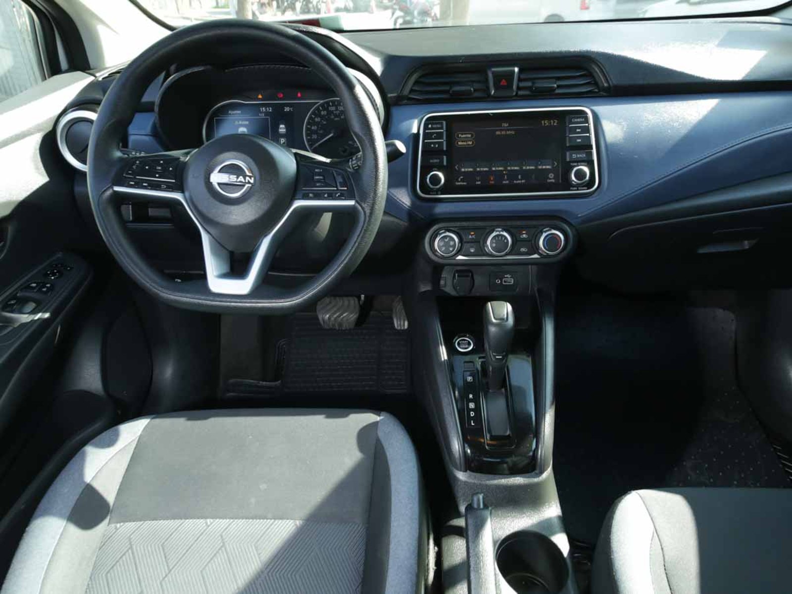 NISSAN VERSA ADVANCE 1.6 AUT 2024 - Imagen 12 de 13