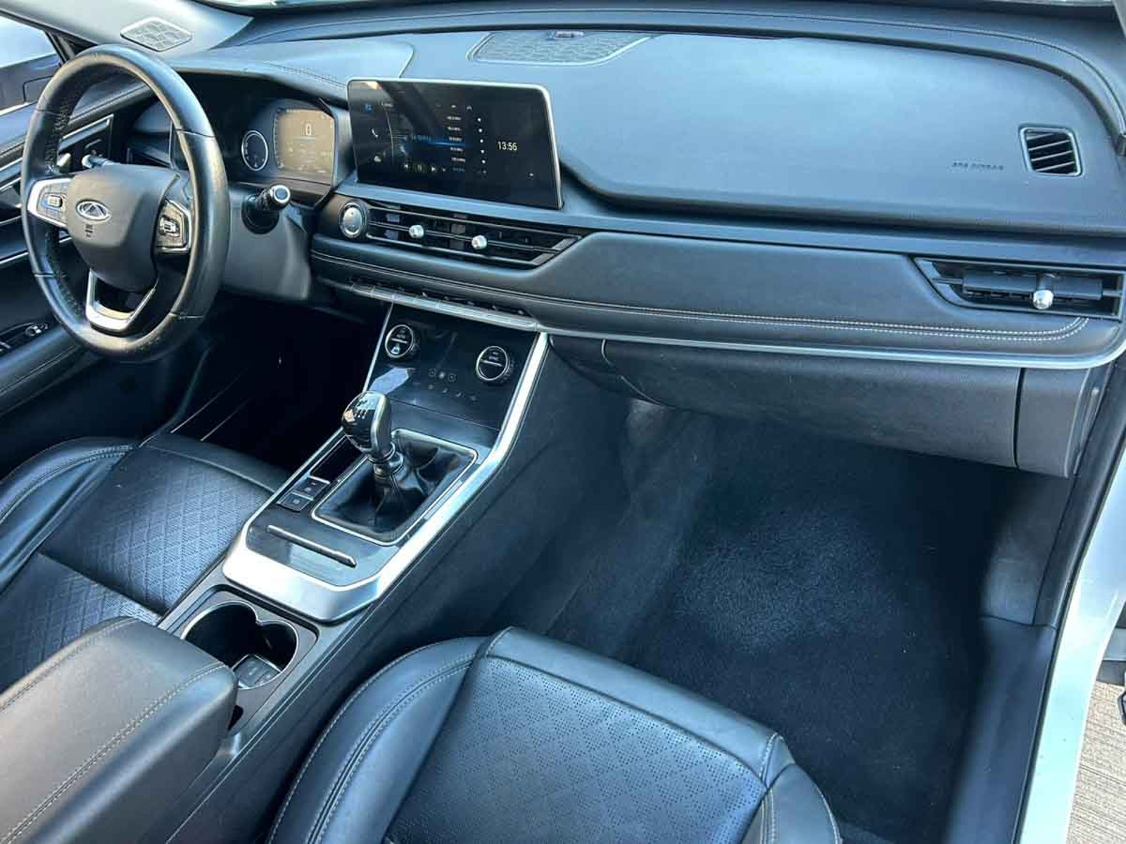 Chery TIGGO 8 GL 1.5 2023 - Imagen 6 de 8