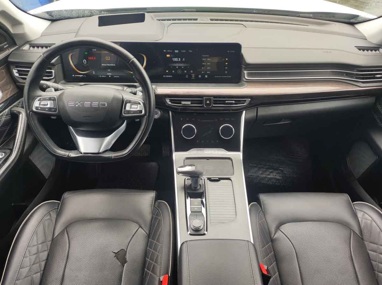 Exeed EXEED VX 2.0T DCT UNLIMITED AWD 2024 - Imagen 10 de 16