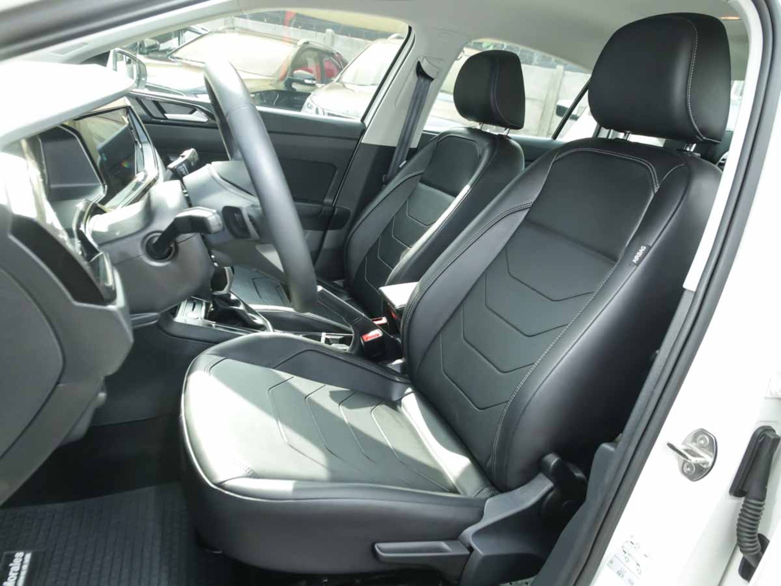 VOLKSWAGEN VIRTUS TSI 1.0 AUT 2026 - Imagen 10 de 13