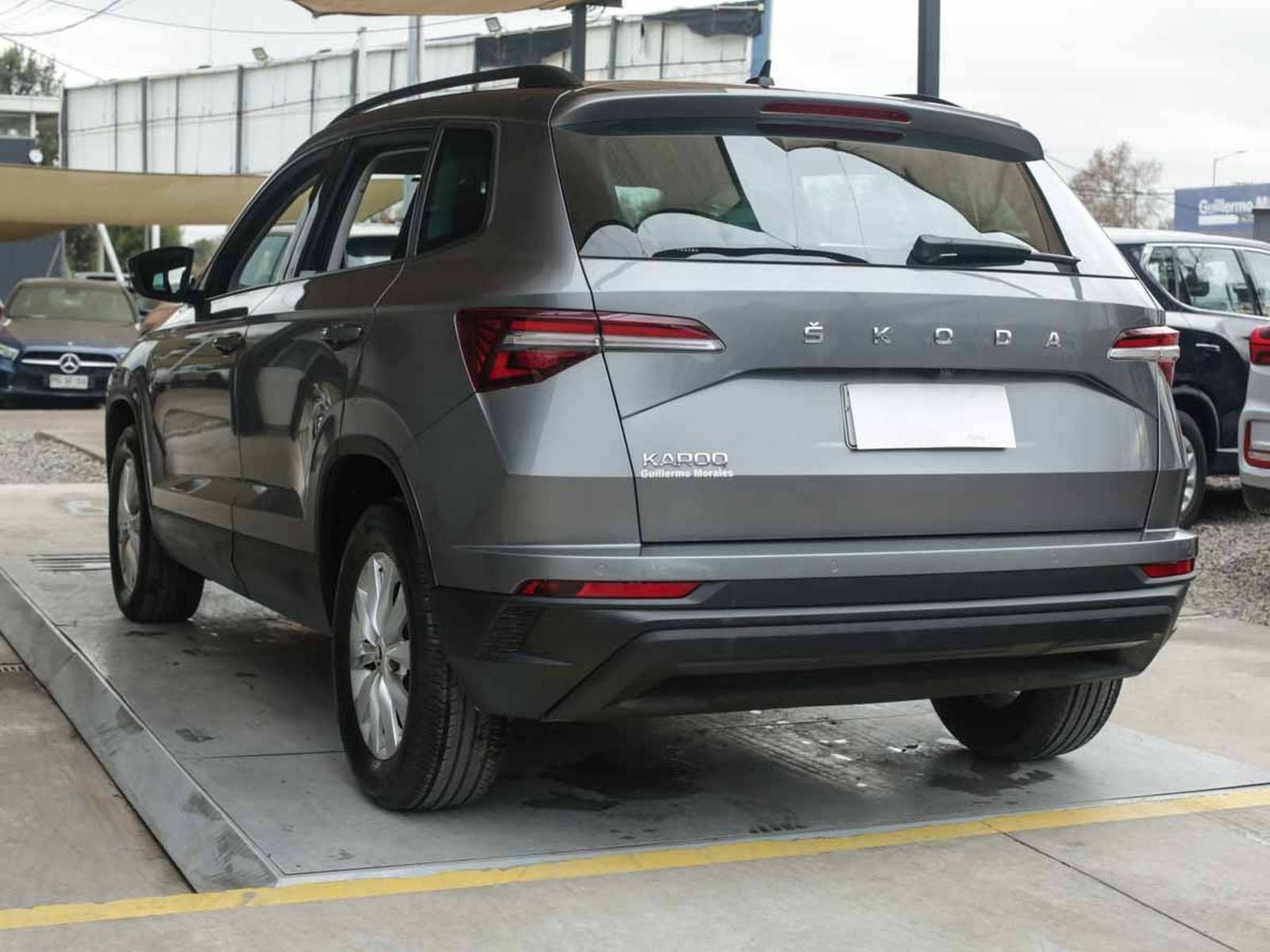 Skoda KAROQ TSI 1.4 AUT 2024 - Imagen 3 de 8