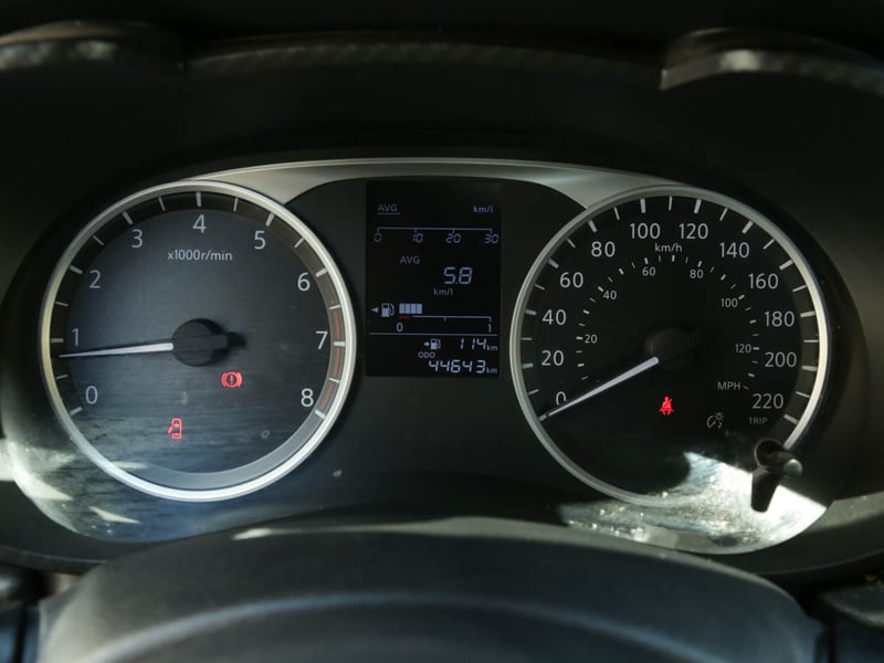 Nissan VERSA MT 1.6 2021 - Imagen 5 de 8