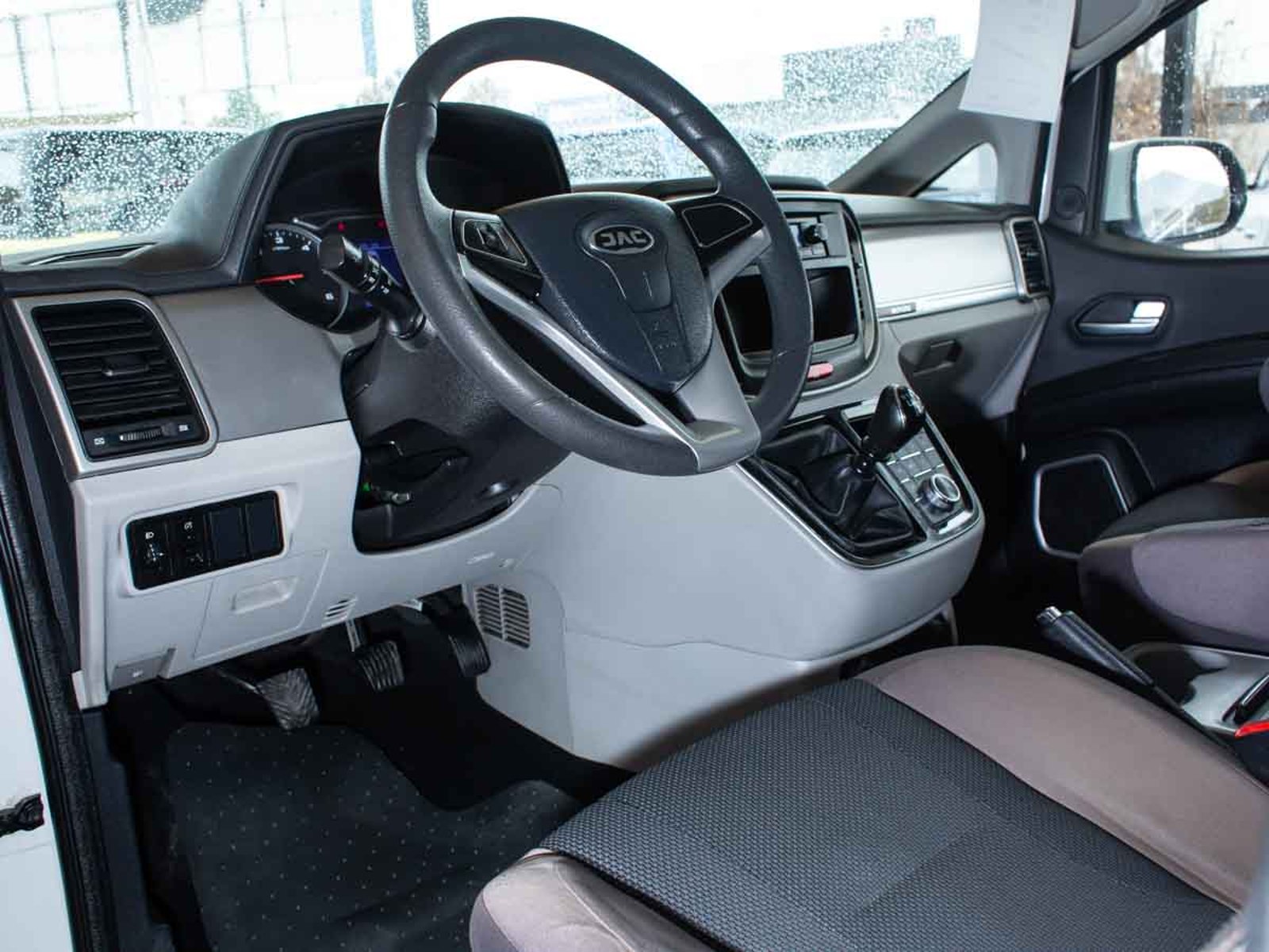 JAC REFINE M4 1.9 2023 - Imagen 6 de 8