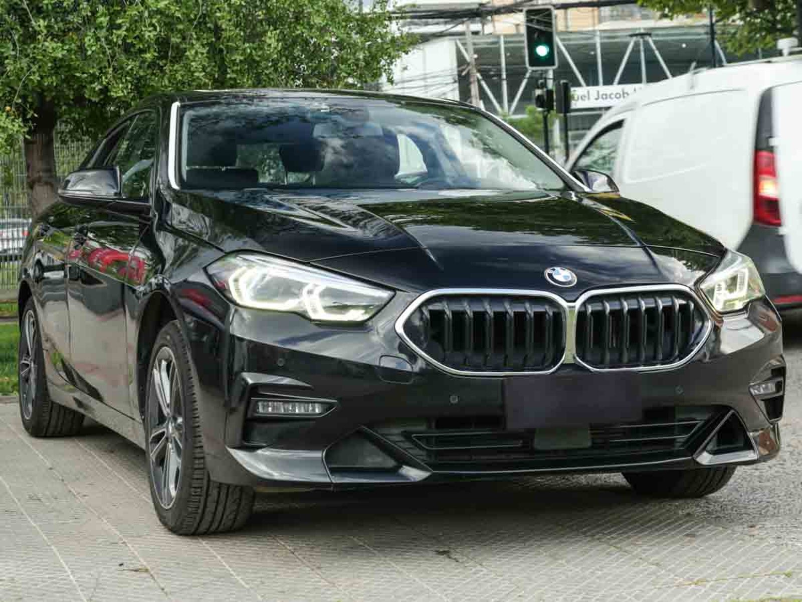 BMW 218I GRAN COUPE 1.5 AUT 2021 - Foto 2 de 8