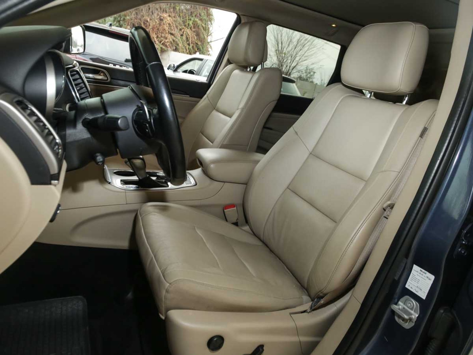 Jeep GRAND CHEROKEE  LIMITED 3.6 2022 - Imagen 7 de 8