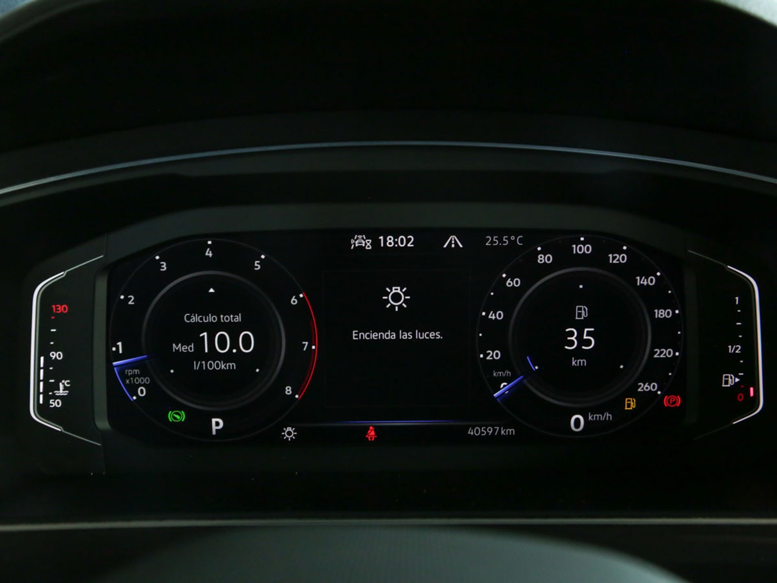 VOLKSWAGEN TIGUAN COMFORTLINE AUT 2023 - Imagen 7 de 14
