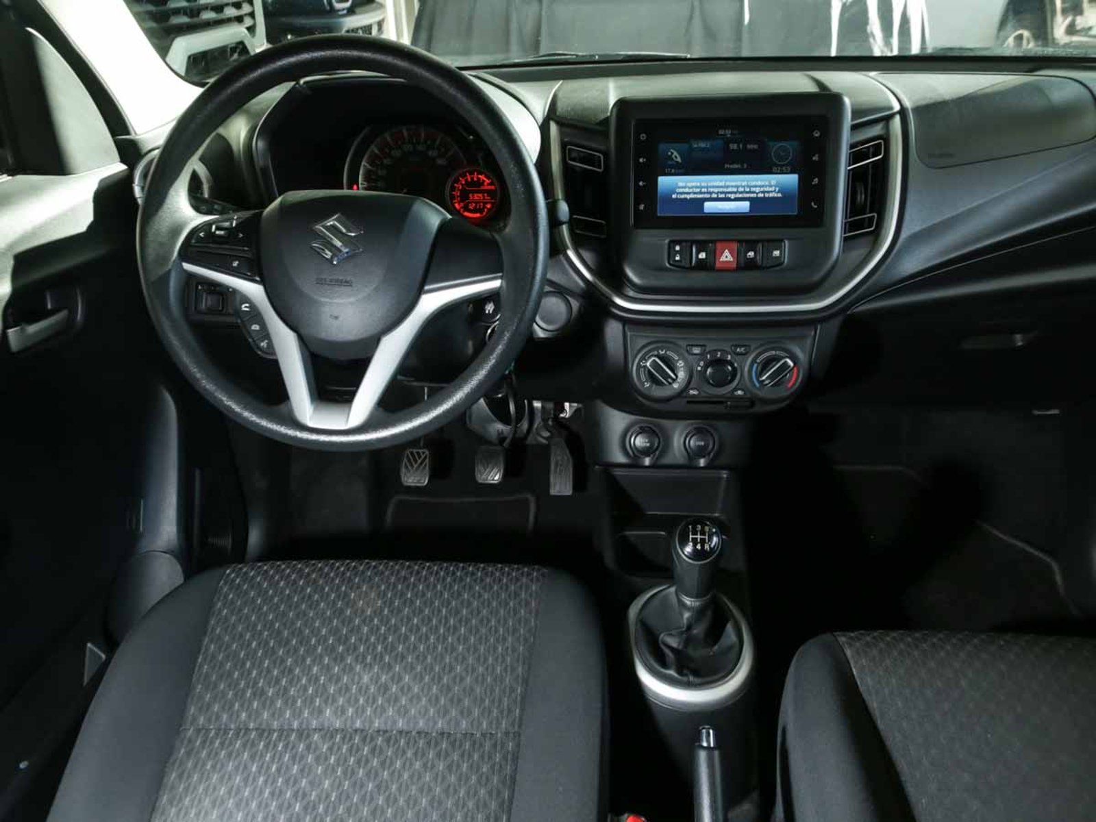 SUZUKI CELERIO GLX HB 1.0 2024 - Imagen 12 de 13