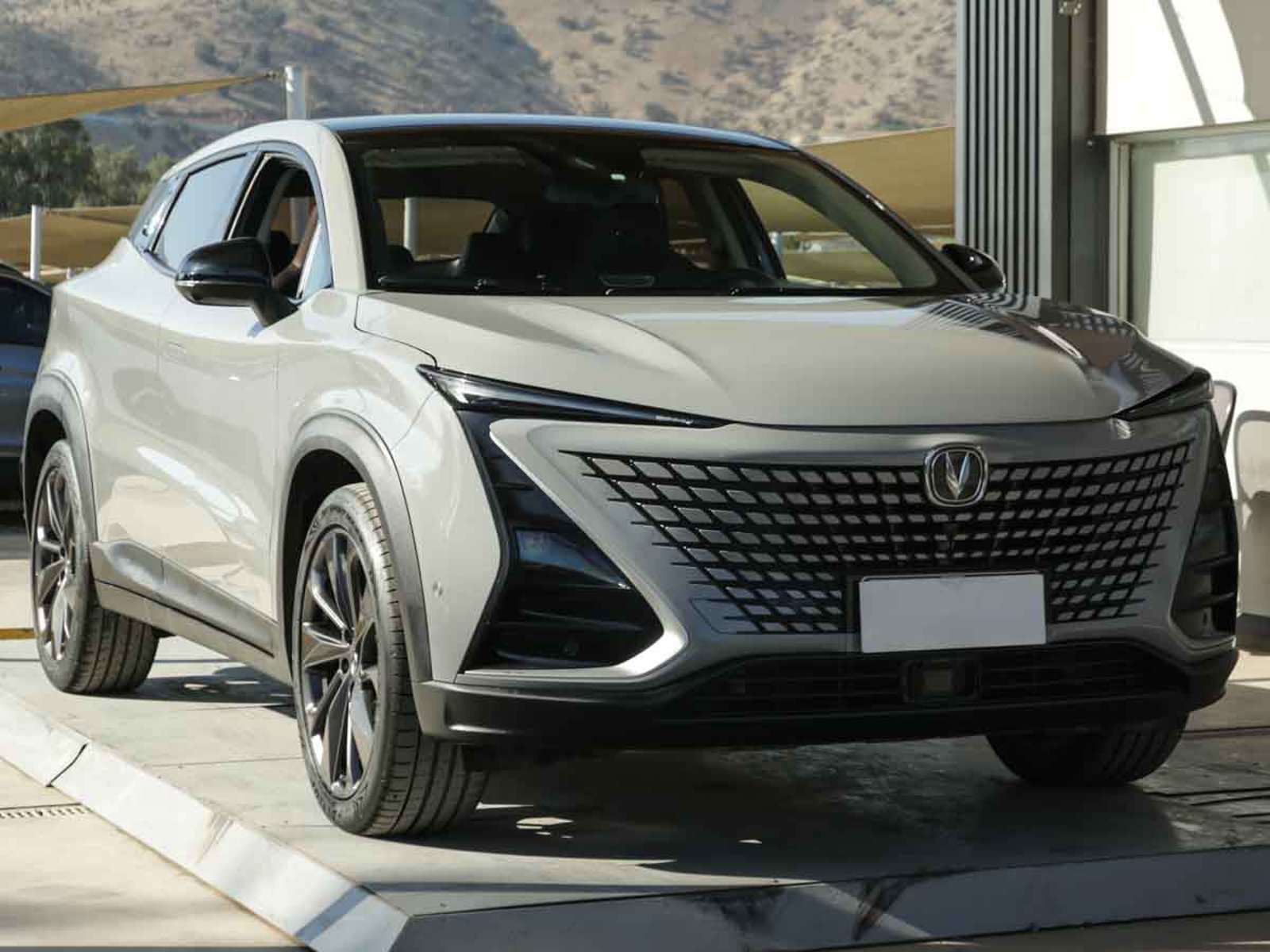 CHANGAN UNIT ELITE 1.5 AUT 2023 - Foto 3 de 14