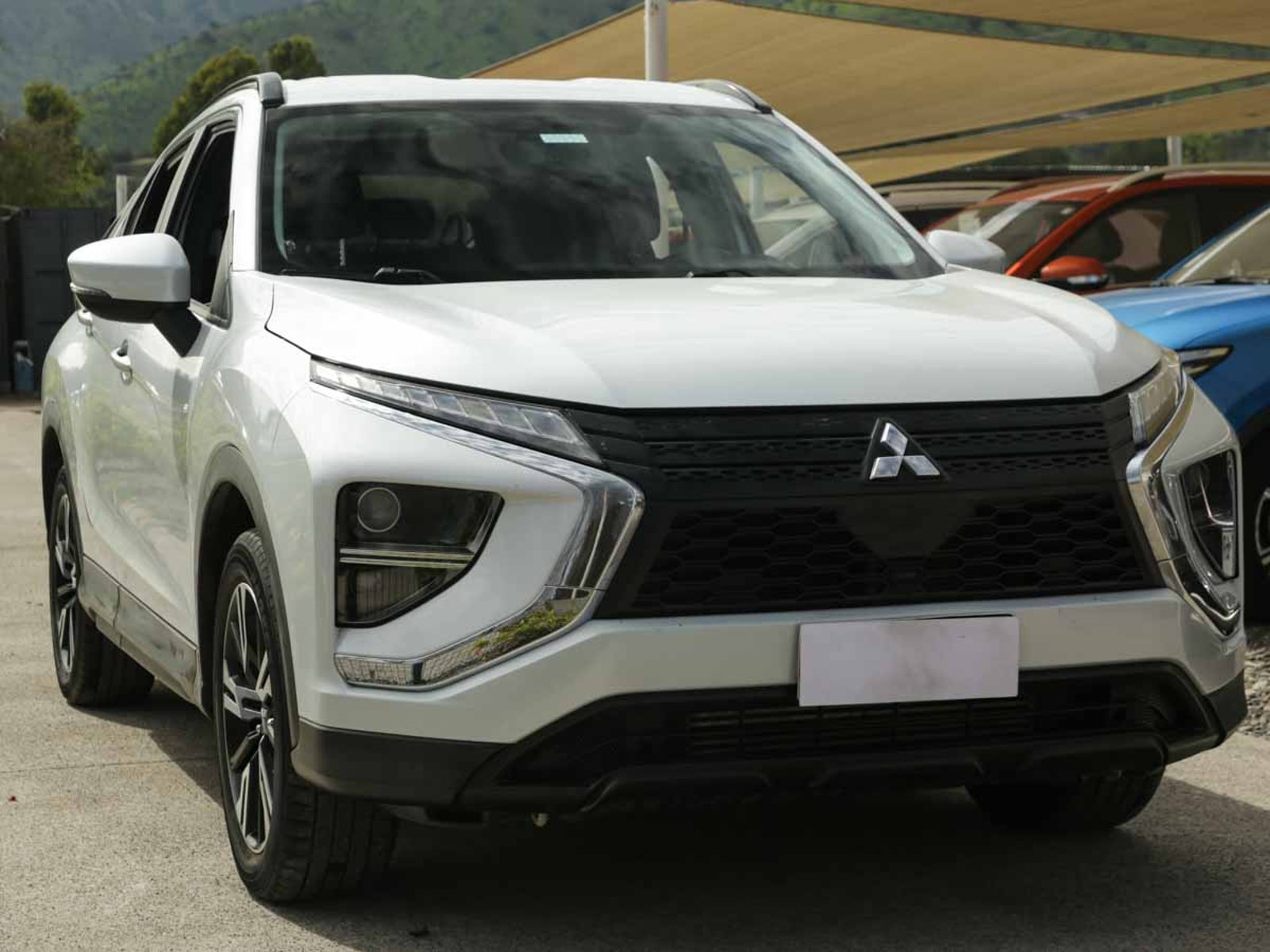 Mitsubishi ECLIPSE CROSS RX 1.5 4X2 AT 2023 - Foto 2 de 9