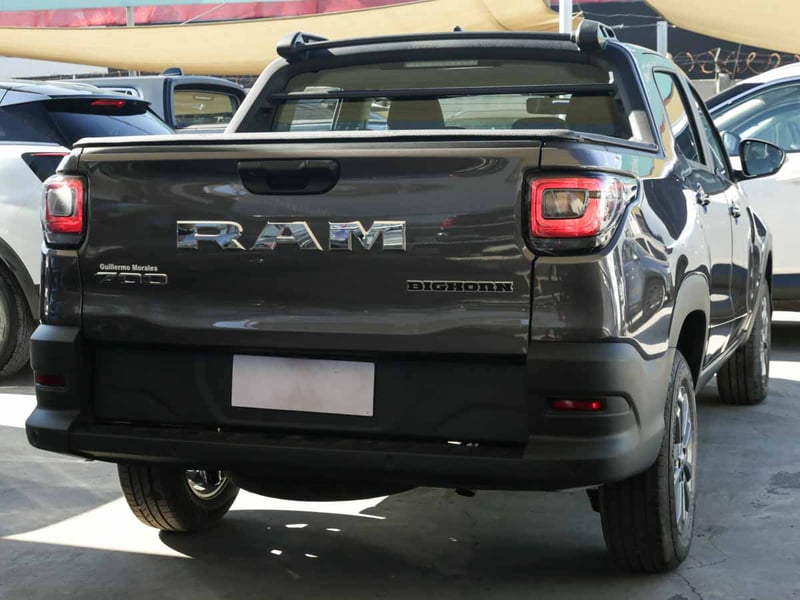 RAM 700 BIGHORN CREW CAB 1.3 MT 2026 - Imagen 4 de 8
