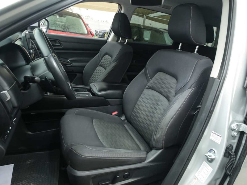 Nissan PATHFINDER  3.3 AUT 2023 - Imagen 6 de 8