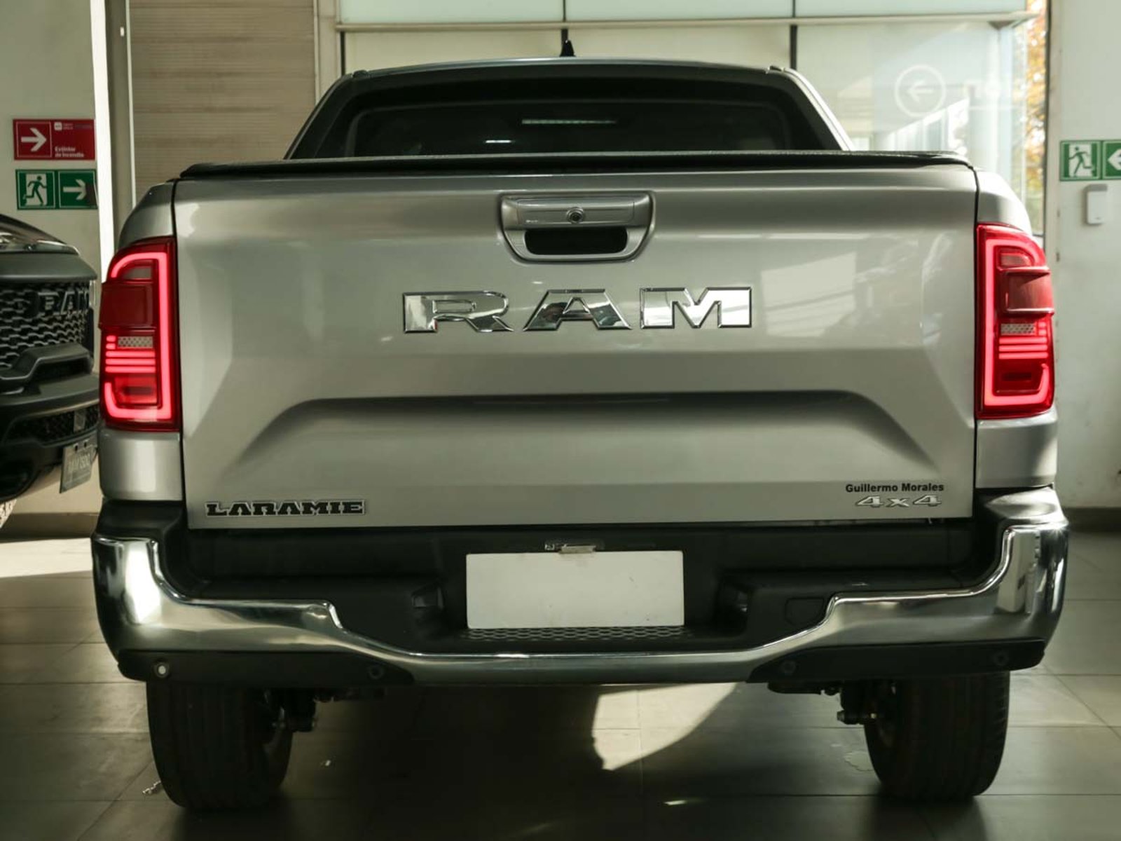 RAM RAMPAGE LARAMIE 2.2 DIESEL 200 HP 4X4 AT 2026 - Imagen 5 de 14