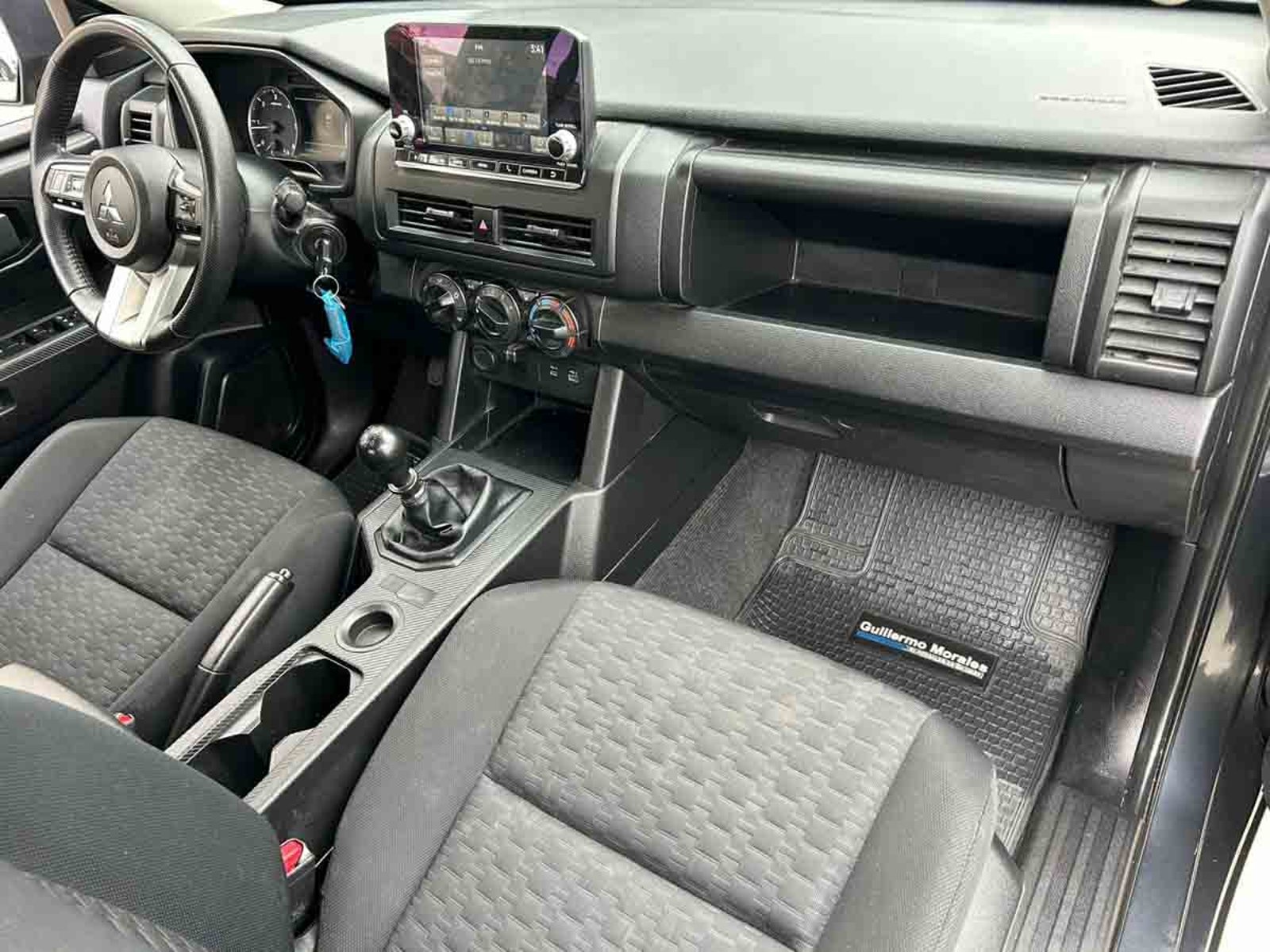 MITSUBISHI NEW L200 KATANA XR E6 (ADAS) 2025 - Imagen 10 de 16