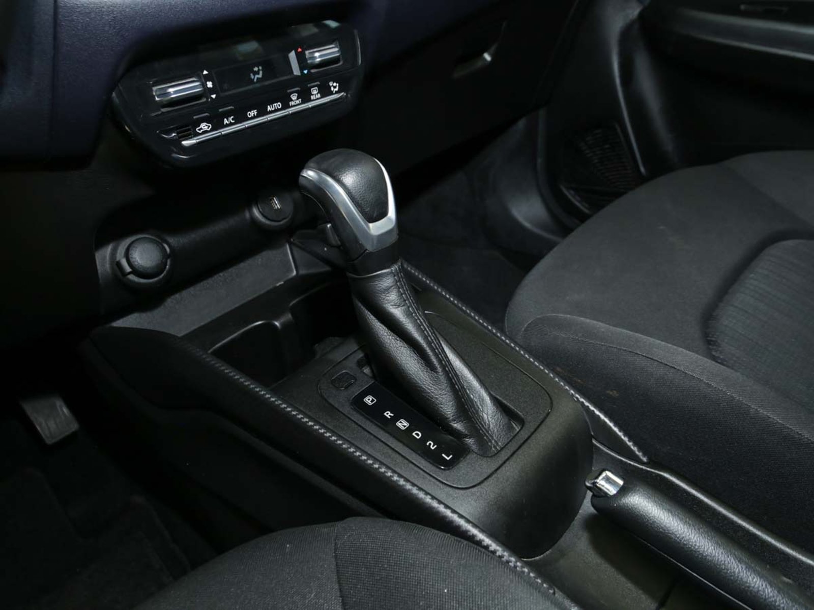 SUZUKI BALENO GLS HB 1.5 AUT 2024 - Imagen 9 de 13