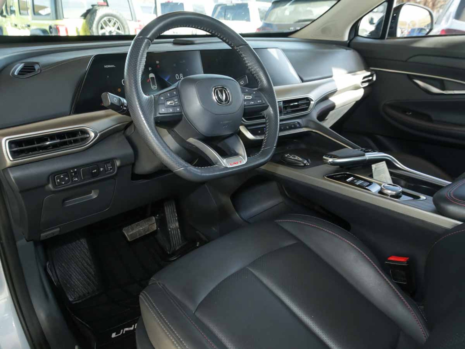 Changan UNI T TURBO 1.5 AUT 2024 - Imagen 6 de 8
