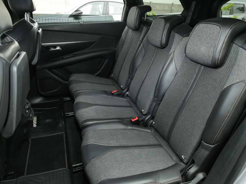Peugeot 5008 GT LINE 1.6 AUT 2018 - Imagen 8 de 9