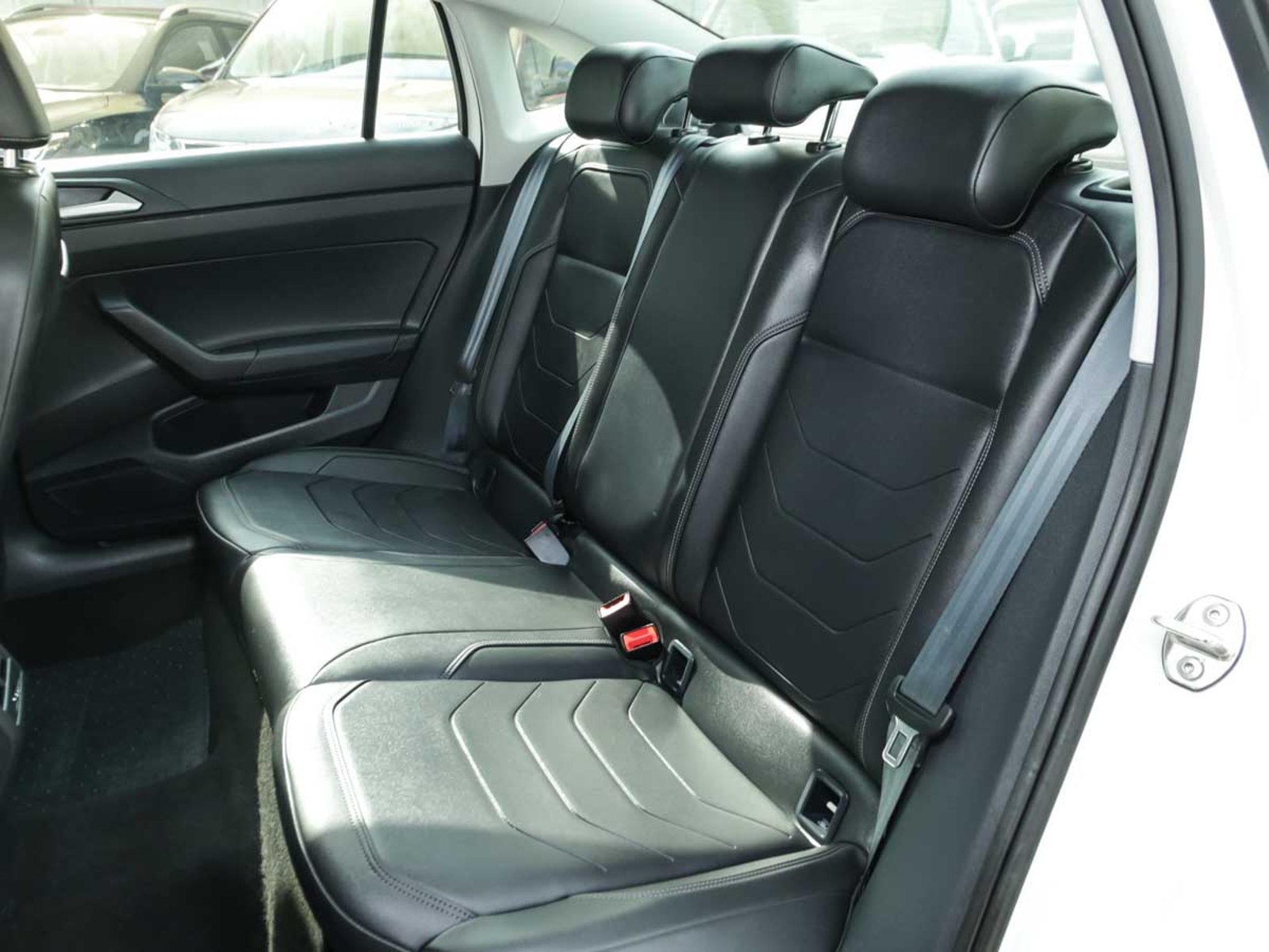 VOLKSWAGEN VIRTUS TSI 1.0 AUT 2026 - Imagen 11 de 13